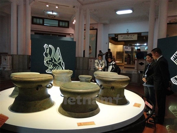 Vietnam’s National Treasures To Be Displayed At The Museum of History for Five Months